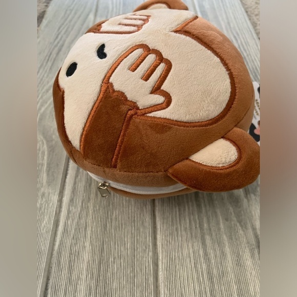 Monkey Travel Eye Mask and Pillow - Picture 7 of 10